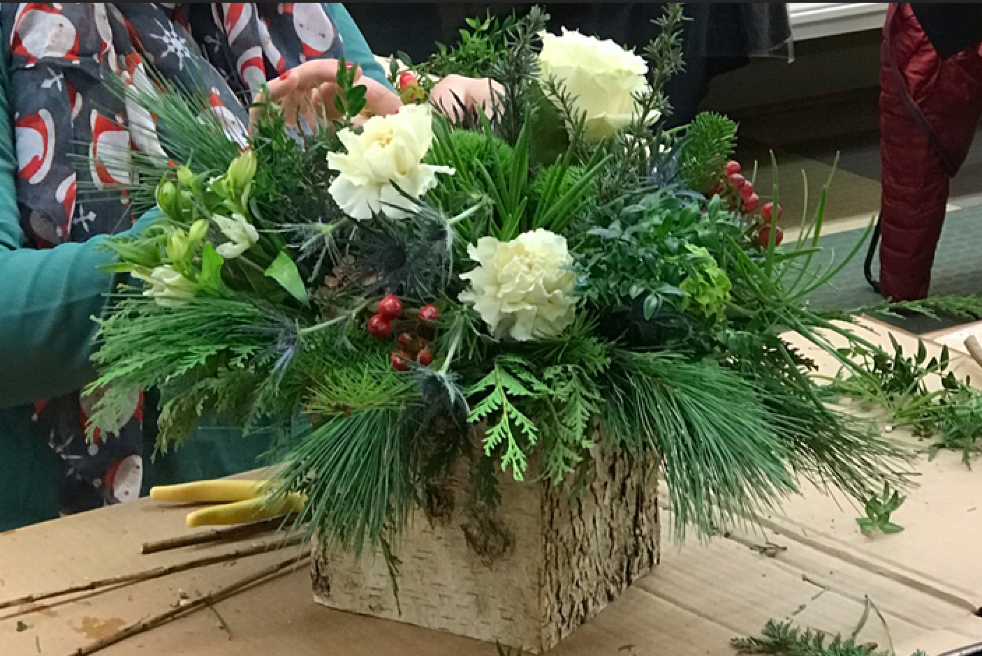 Holiday Season Floral Design Class