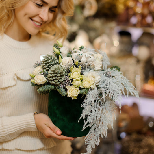 Holiday Season Floral Design Class